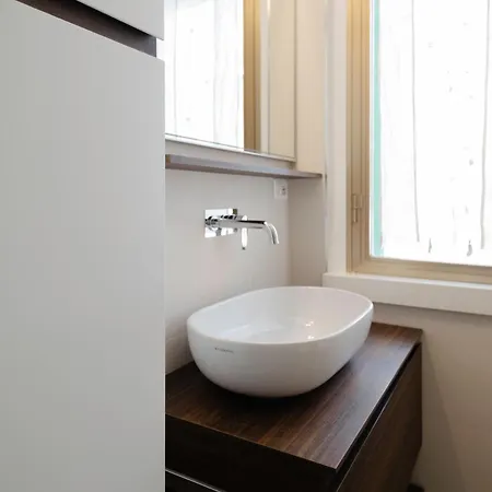 Apartment Sunrise Waterfront - With Sea View Balcony - Molfetta