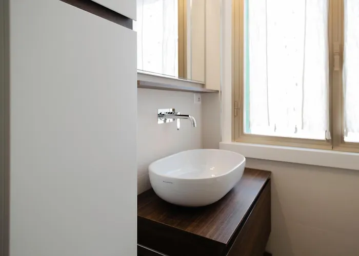 아파트 Sunrise Waterfront - With Sea View Balcony - 몰페타